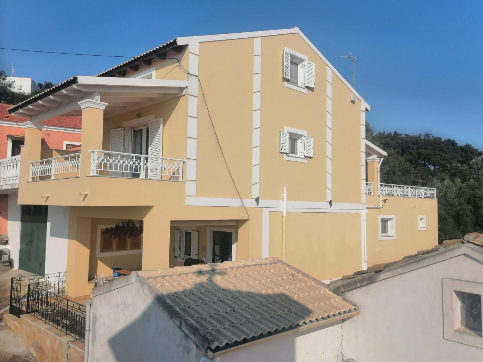 Tsoukali House Holiday home